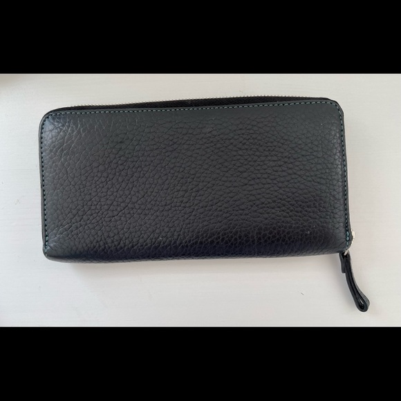 Coach accordion zip around pebble leather wallet - Picture 2 of 5